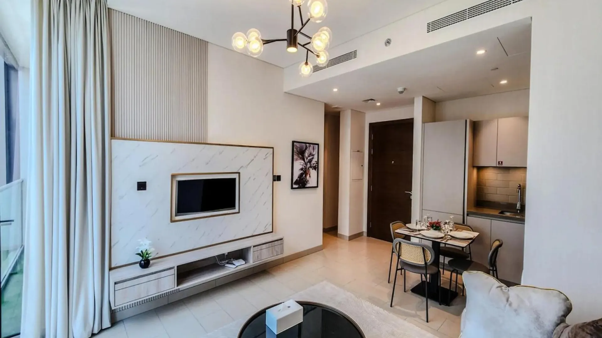Beautiful Apartment Close To Burj Khalifa Dubai